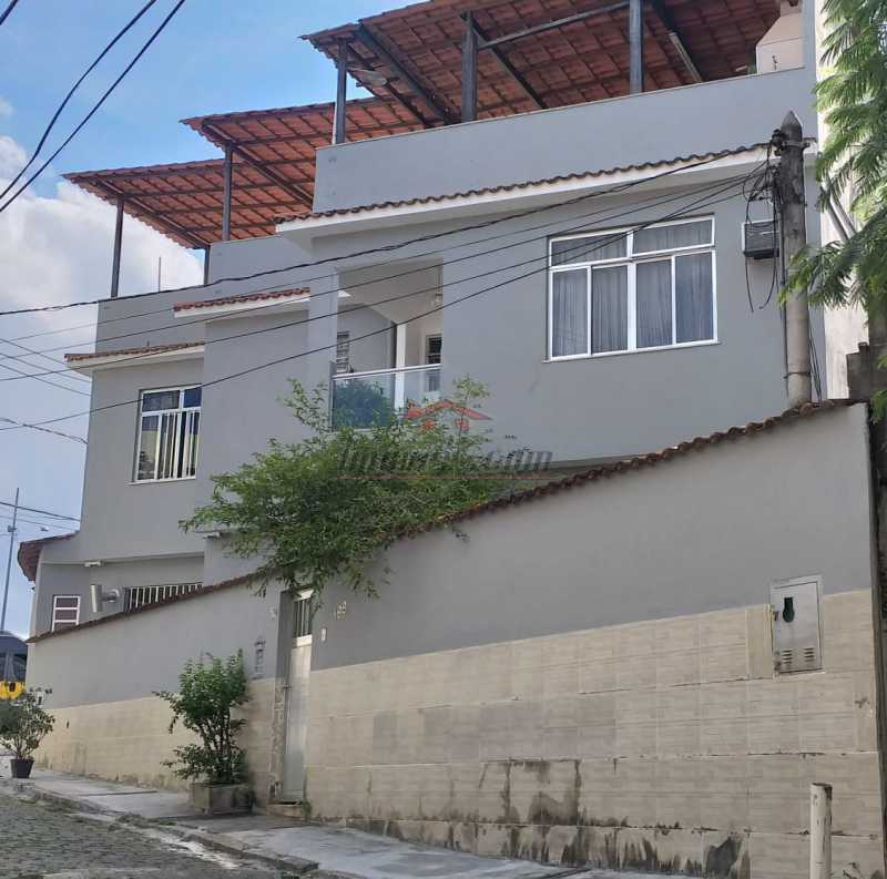 Casa de Condomínio à venda com 3 quartos, 300m² - Foto 1