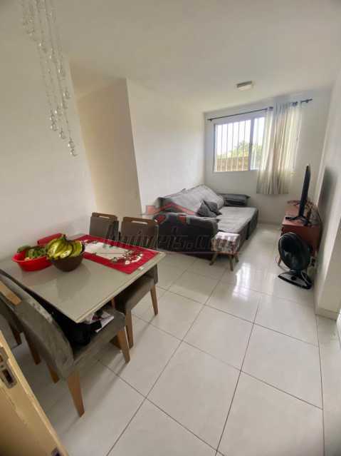 Apartamento à venda com 2 quartos, 43m² - Foto 2