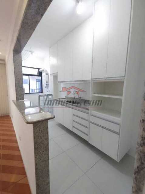 Apartamento à venda com 2 quartos, 67m² - Foto 16