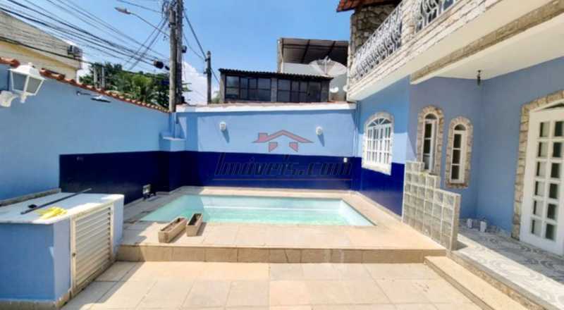 Casa de Condomínio à venda com 3 quartos, 230m² - Foto 17