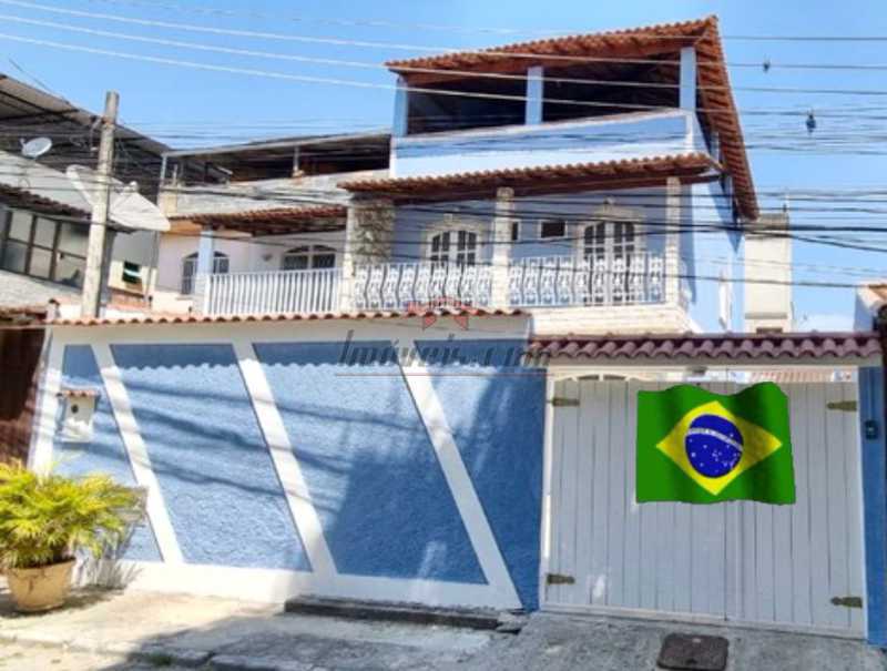 Casa de Condomínio à venda com 3 quartos, 230m² - Foto 1