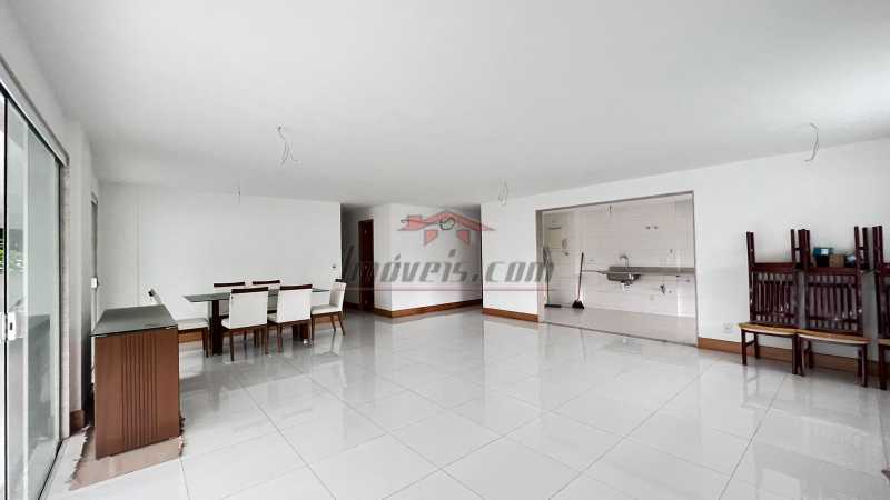 Apartamento à venda com 4 quartos, 200m² - Foto 10