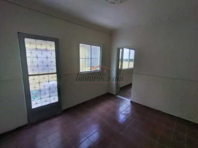 Casa de Vila à venda com 1 quarto, 40m² - Foto 1