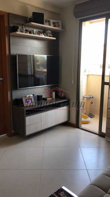 Apartamento à venda com 2 quartos, 65m² - Foto 3