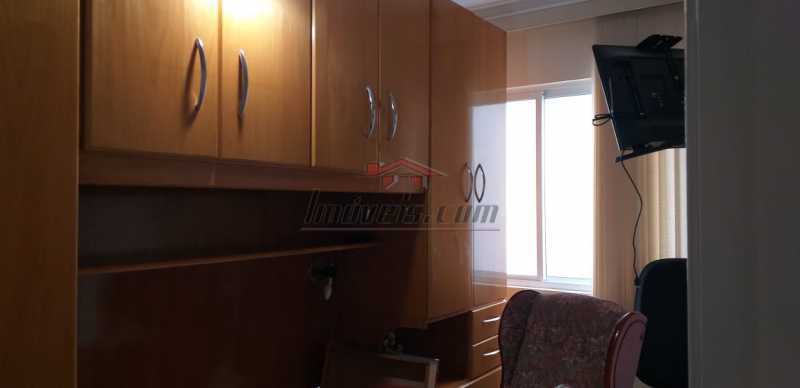 Apartamento à venda com 2 quartos, 70m² - Foto 12