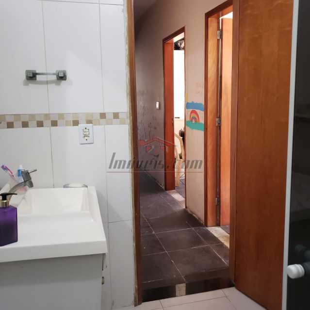 Casa de Vila à venda com 5 quartos, 236m² - Foto 25