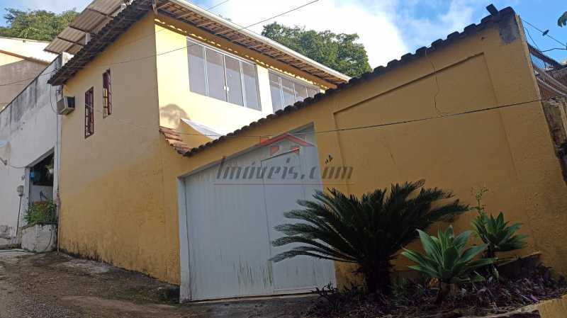 Casa de Vila à venda com 3 quartos, 143m² - Foto 1