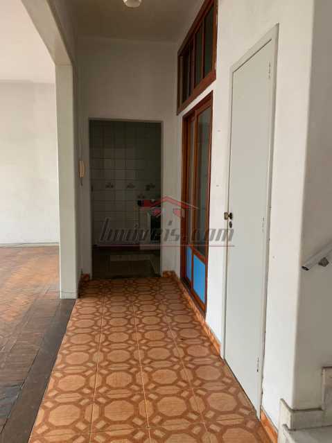 Casa de Vila à venda com 3 quartos, 314m² - Foto 5