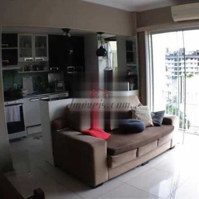 Apartamento à venda com 2 quartos, 68m² - Foto 3