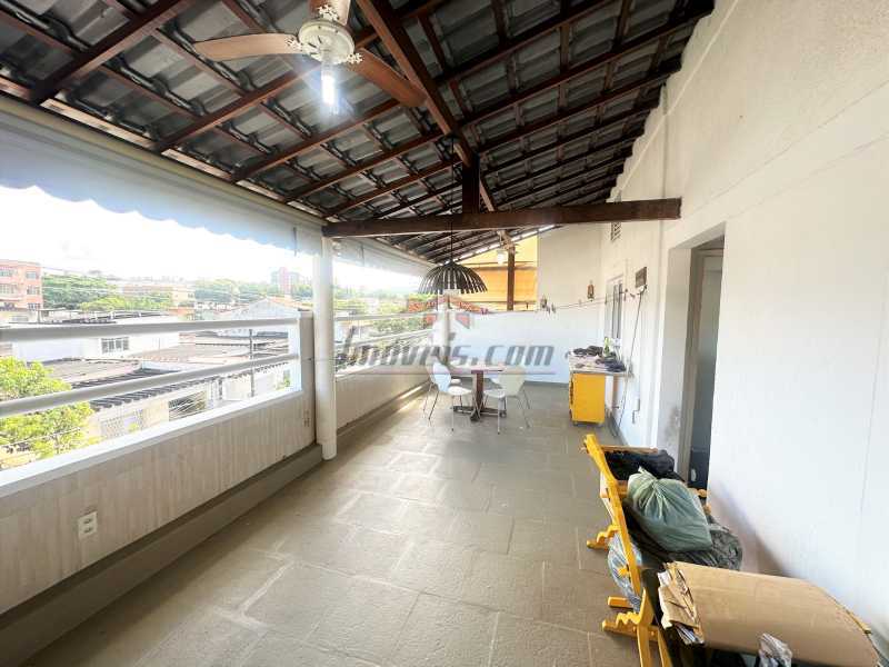 Casa de Condomínio à venda com 5 quartos, 228m² - Foto 23