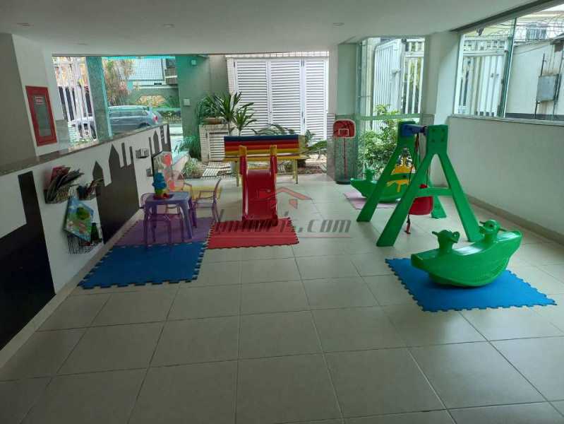 Apartamento à venda com 2 quartos, 57m² - Foto 16