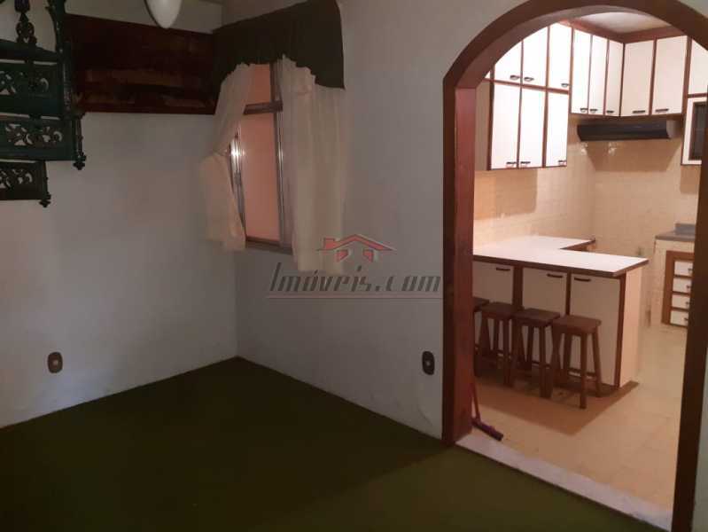 Casa à venda com 3 quartos, 170m² - Foto 2