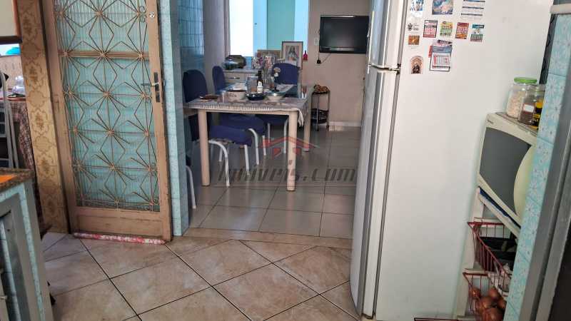 Casa à venda com 3 quartos, 220m² - Foto 17