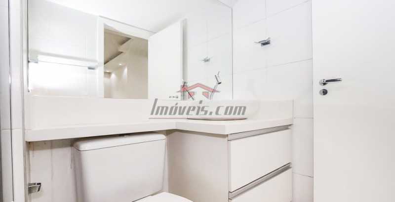 Apartamento à venda com 2 quartos, 77m² - Foto 15