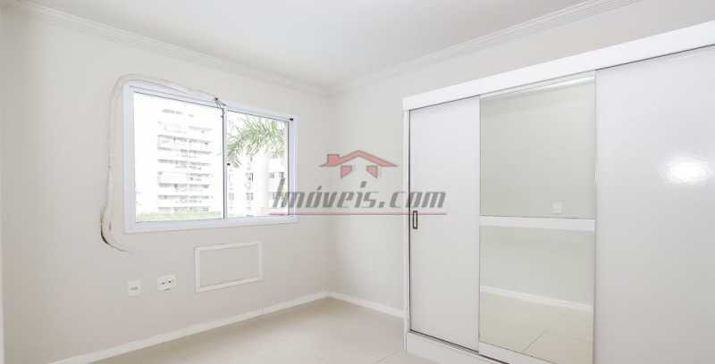 Apartamento à venda com 2 quartos, 77m² - Foto 9