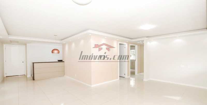 Apartamento à venda com 2 quartos, 77m² - Foto 3