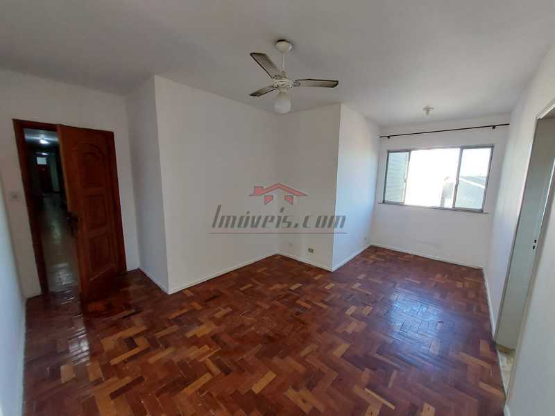 Apartamento à venda com 2 quartos, 60m² - Foto 2