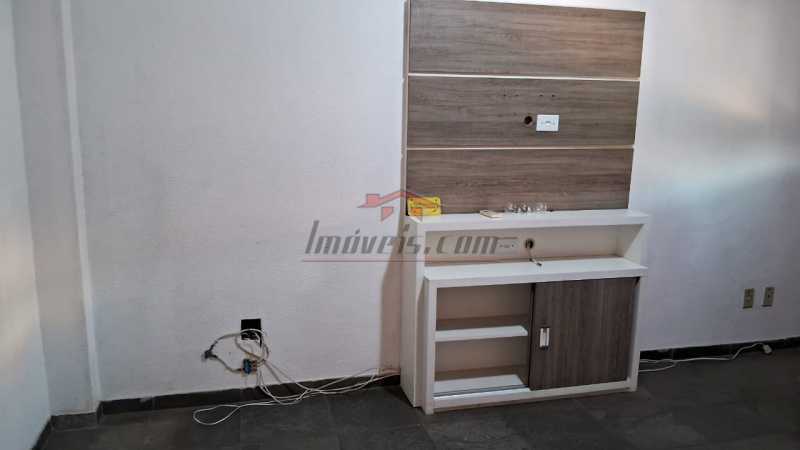 Apartamento à venda com 1 quarto, 45m² - Foto 2