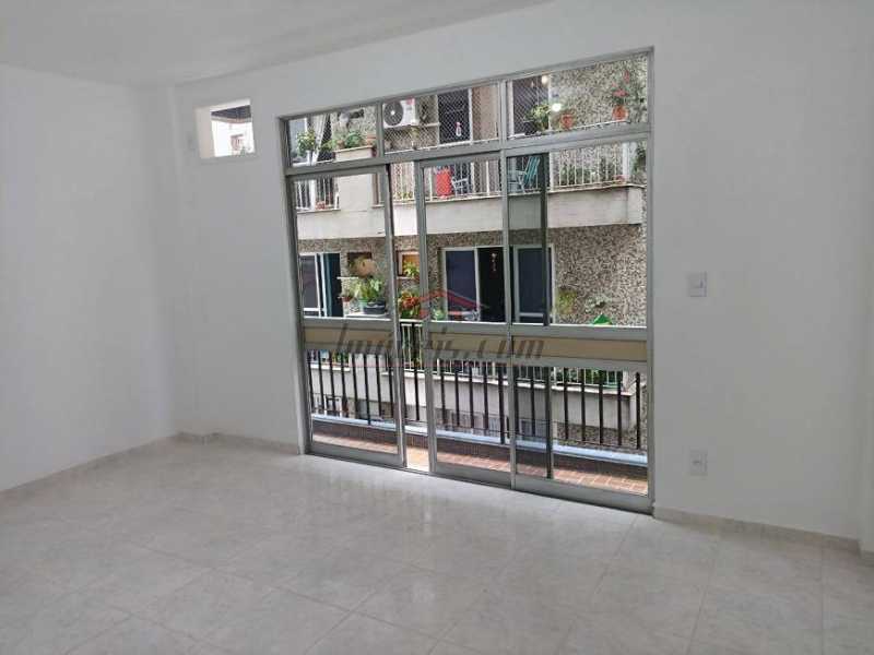 Apartamento à venda com 2 quartos, 80m² - Foto 2