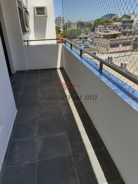 Apartamento à venda com 2 quartos, 74m² - Foto 28