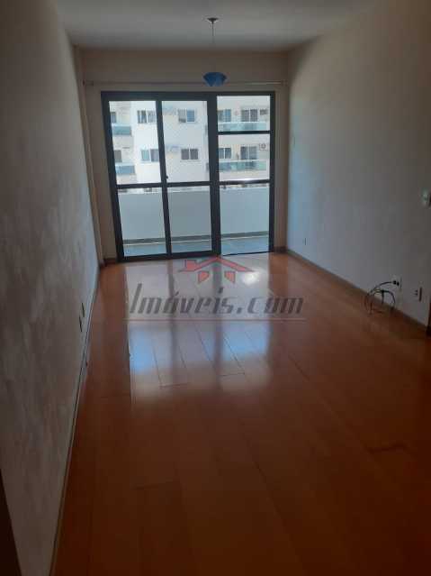 Apartamento à venda com 2 quartos, 74m² - Foto 4