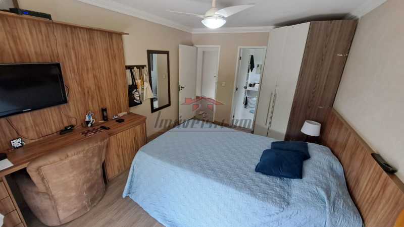 Casa de Condomínio à venda com 4 quartos, 700m² - Foto 12