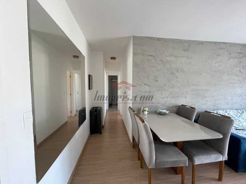 Apartamento à venda com 2 quartos, 60m² - Foto 4