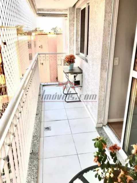 Apartamento à venda com 3 quartos, 77m² - Foto 2