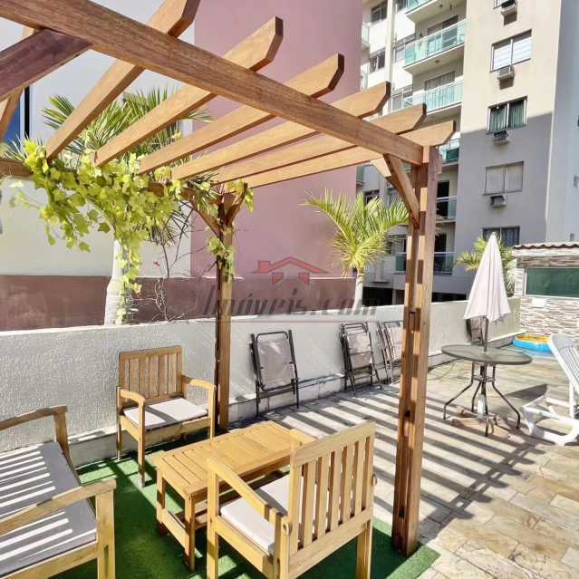 Apartamento à venda com 2 quartos, 64m² - Foto 13