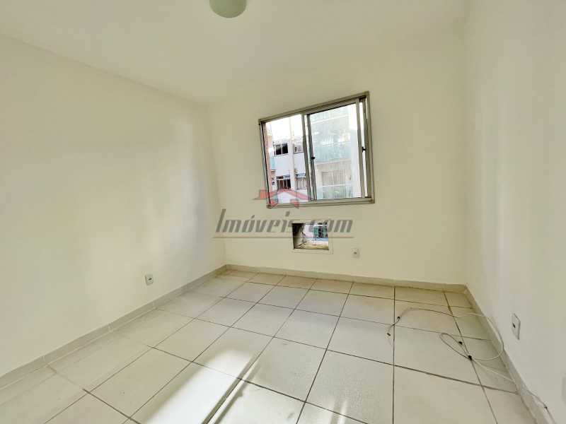 Apartamento à venda com 2 quartos, 64m² - Foto 9