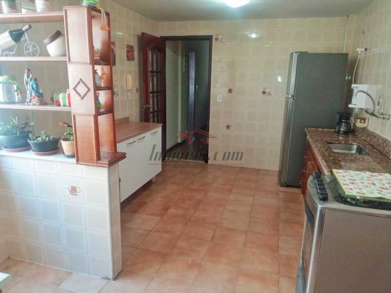 Apartamento à venda com 2 quartos, 124m² - Foto 18