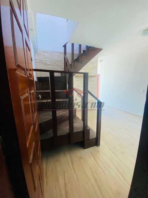 Apartamento à venda com 2 quartos, 96m² - Foto 1