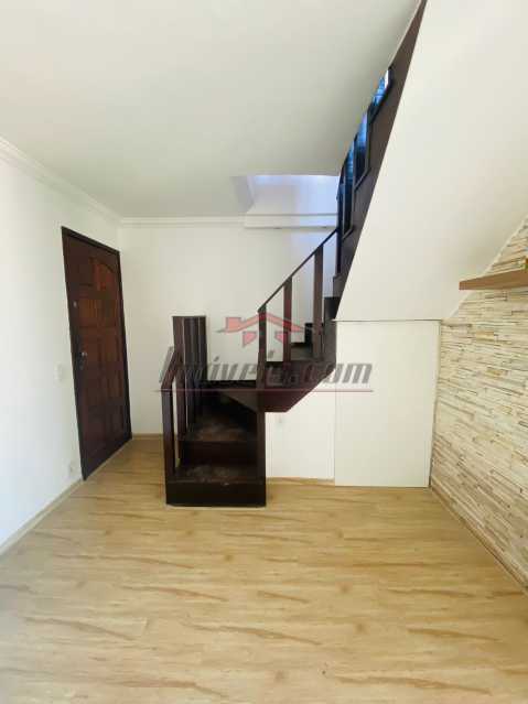 Apartamento à venda com 2 quartos, 96m² - Foto 2