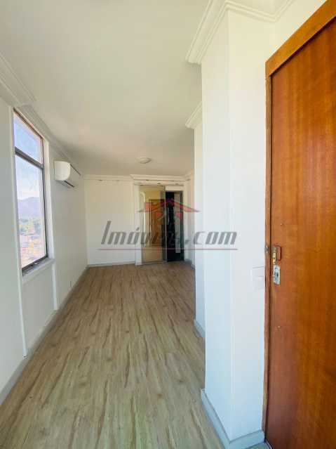 Apartamento à venda com 2 quartos, 96m² - Foto 4