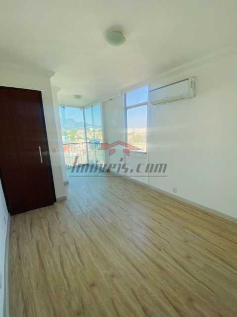 Apartamento à venda com 2 quartos, 96m² - Foto 8