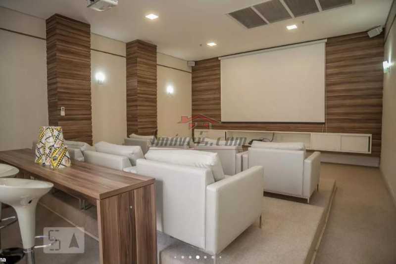 Apartamento à venda com 2 quartos, 64m² - Foto 17