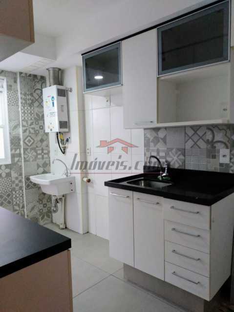 Apartamento à venda com 2 quartos, 64m² - Foto 9