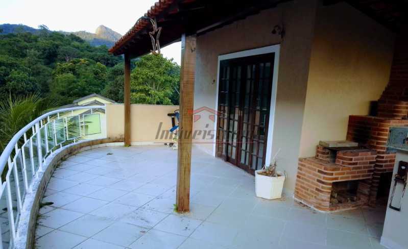 Cobertura à venda com 4 quartos, 180m² - Foto 2