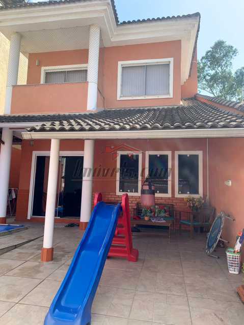 Casa de Condomínio à venda com 3 quartos, 140m² - Foto 1