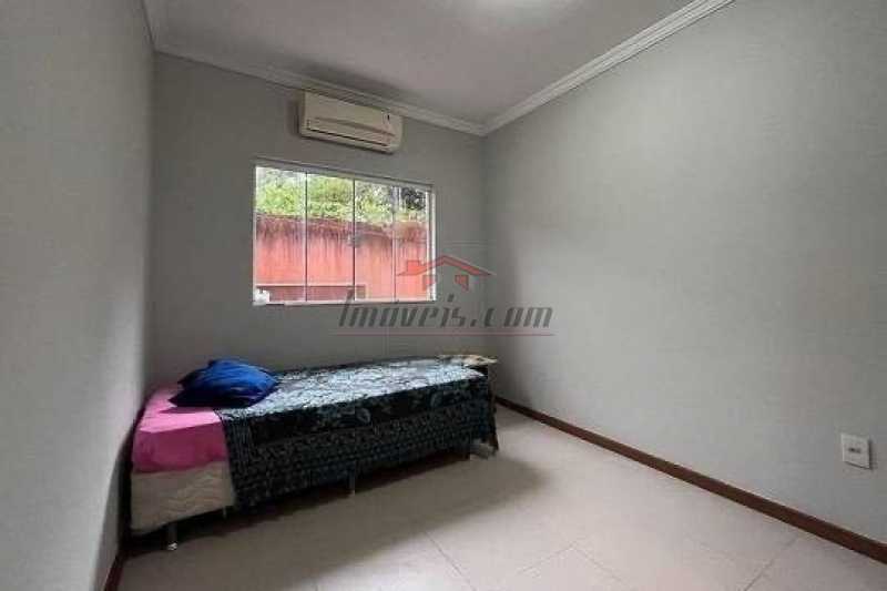 Casa de Condomínio à venda com 3 quartos, 220m² - Foto 10