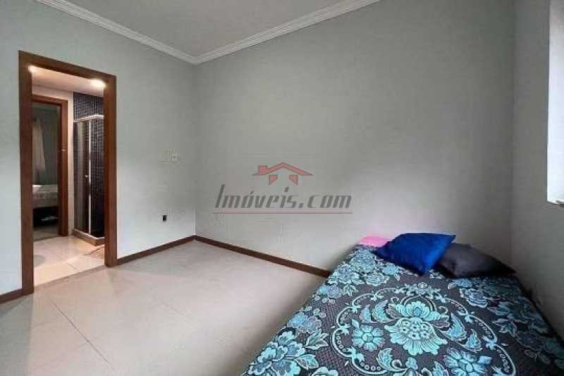 Casa de Condomínio à venda com 3 quartos, 220m² - Foto 11