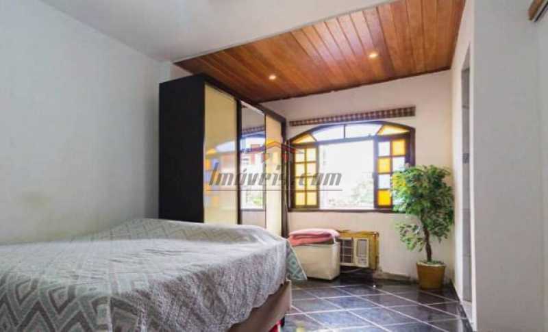 Casa à venda com 3 quartos, 100m² - Foto 2