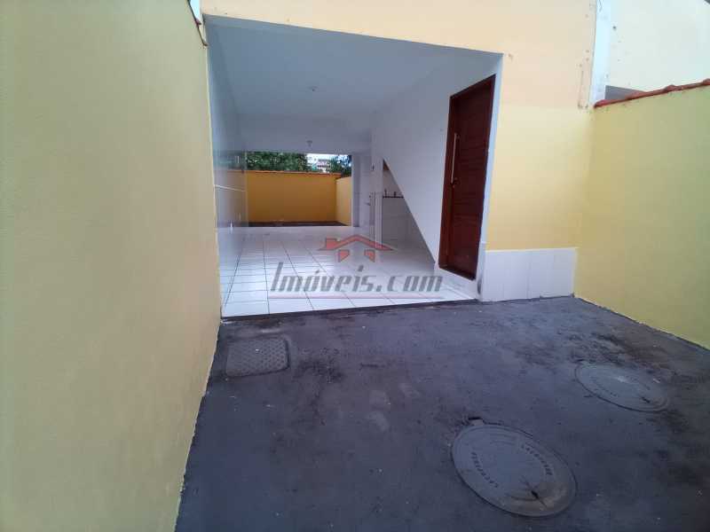 Apartamento para alugar com 2 quartos, 150m² - Foto 11