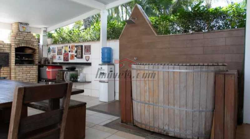 Casa de Condomínio à venda com 4 quartos, 180m² - Foto 24