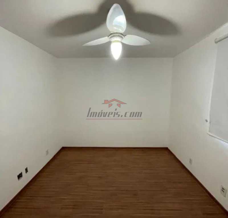 Apartamento à venda com 2 quartos, 65m² - Foto 3