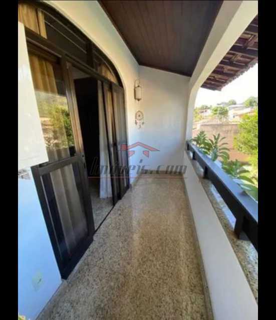 Casa de Condomínio à venda com 4 quartos, 350m² - Foto 4