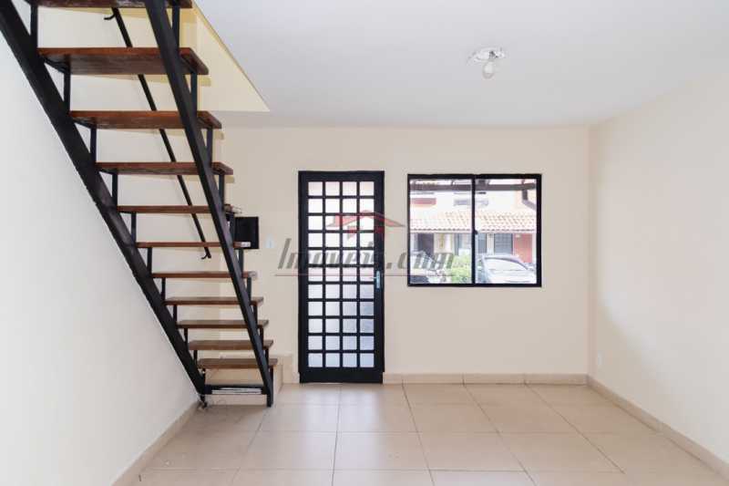 Casa de Condomínio à venda com 2 quartos, 90m² - Foto 2