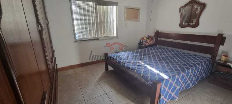 Casa de Condomínio à venda com 4 quartos, 201m² - Foto 9