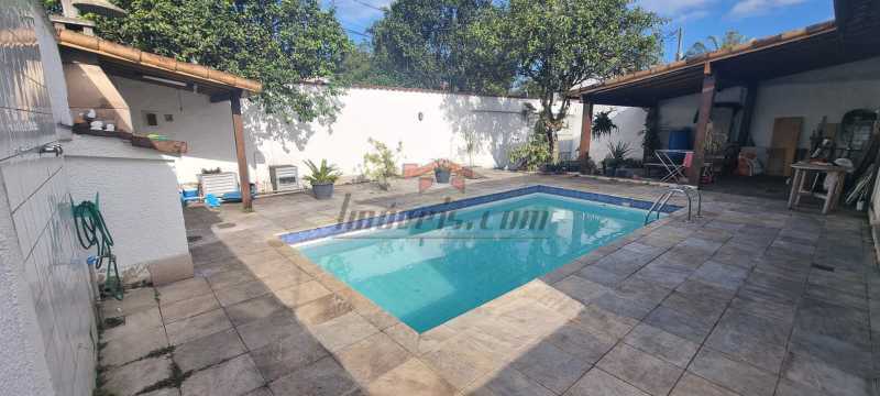 Casa de Condomínio à venda com 4 quartos, 201m² - Foto 26