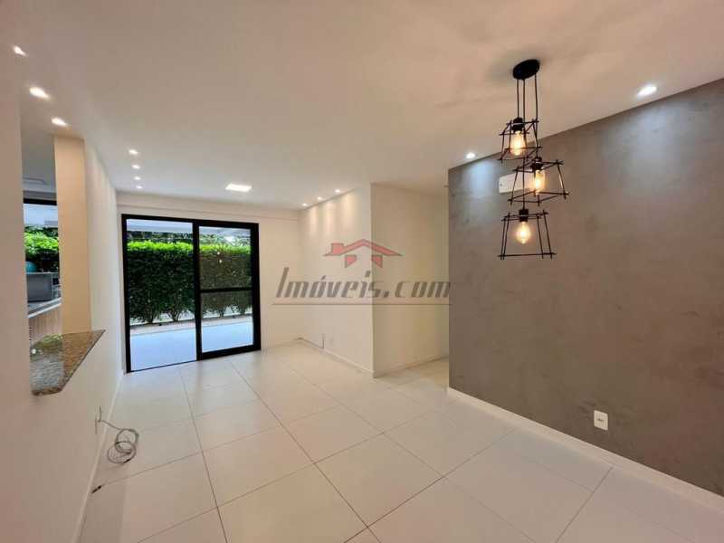 Apartamento à venda com 2 quartos, 86m² - Foto 4